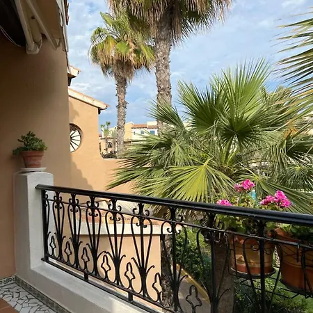Casa Al Mare Aldea 아파트